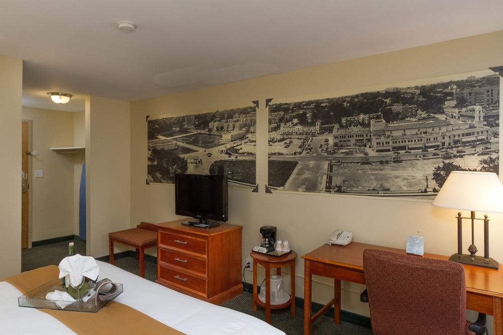 Hotel Westport Kansas City, Tapestry Collection By Hilton Extérieur photo
