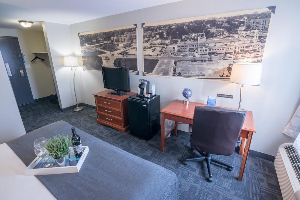 Hotel Westport Kansas City, Tapestry Collection By Hilton Extérieur photo