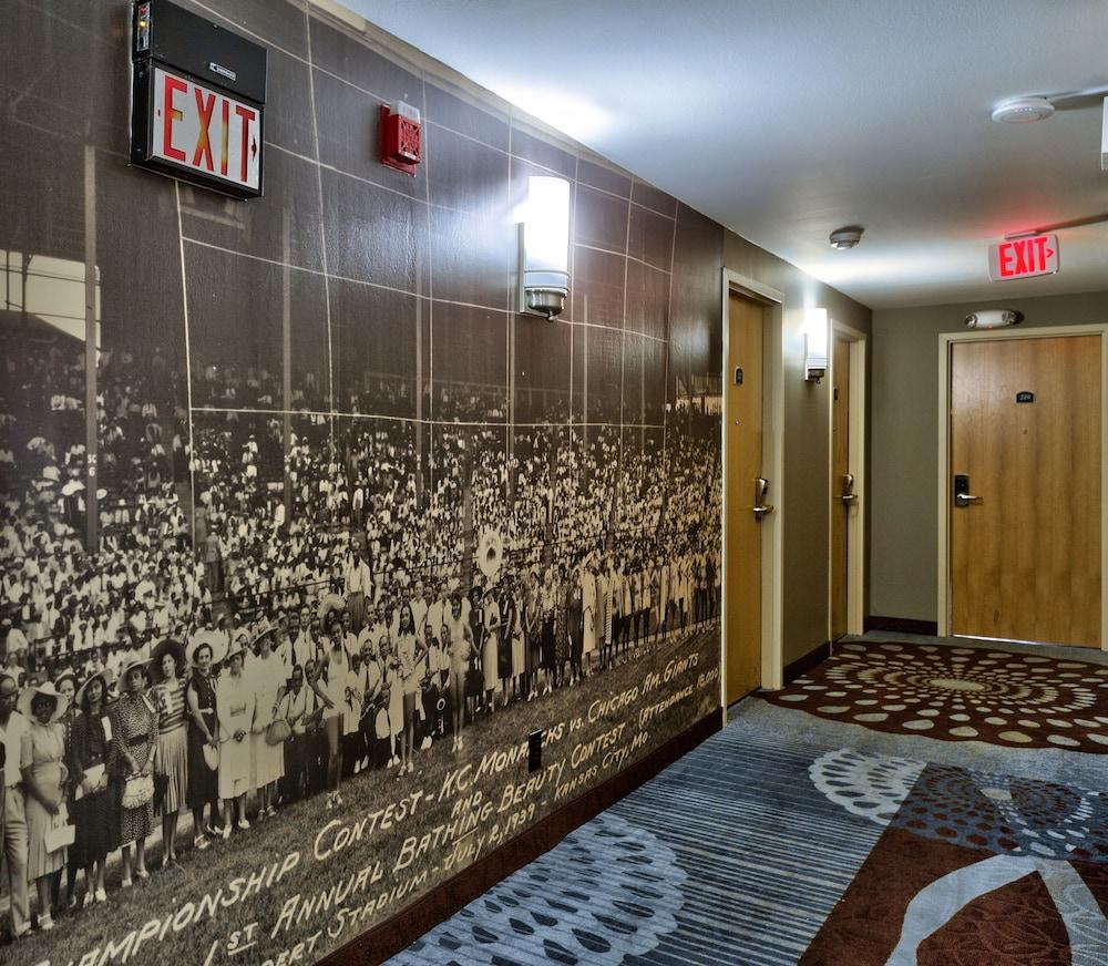 Hotel Westport Kansas City, Tapestry Collection By Hilton Extérieur photo